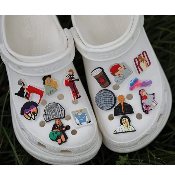 NWT Taylor Swift Croc charms era tour - Picture 5 of 8